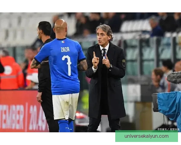 马尔蒂尼在职业生涯中表现稳健，逐步成为世界足坛金字塔尖的传奇人物。